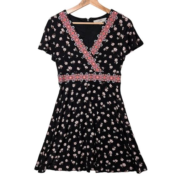 Loft Faux Wrap Mini Dress Short Sleeve A Line V Neck Black Floral - Picture 1 of 11